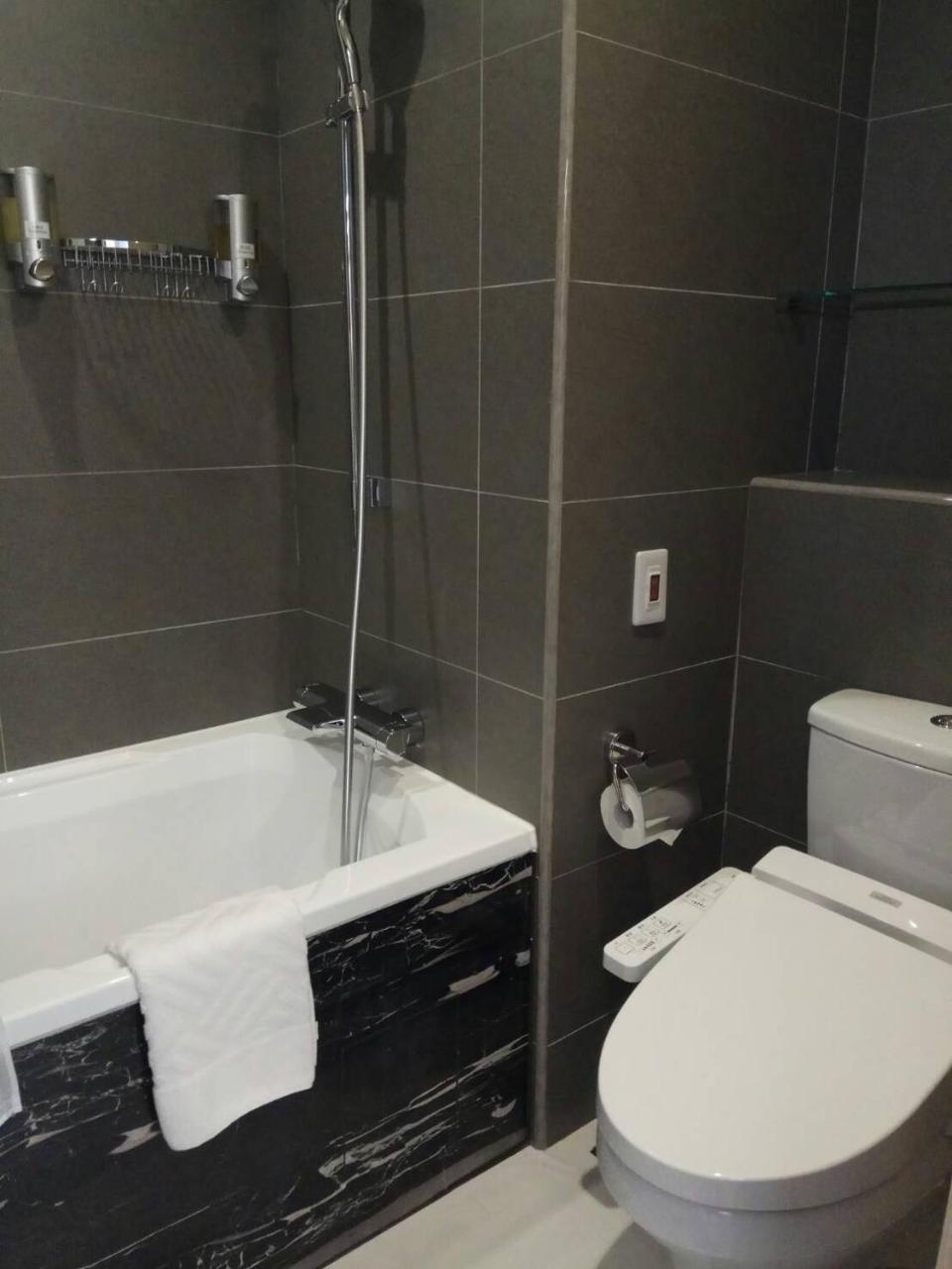 Jolley Hotel Taipei Extérieur photo